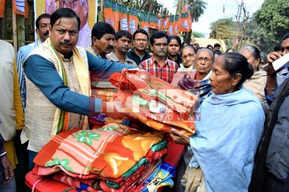 BJP donates blankets to poor on New Year BJP donates blankets to poor on New Year